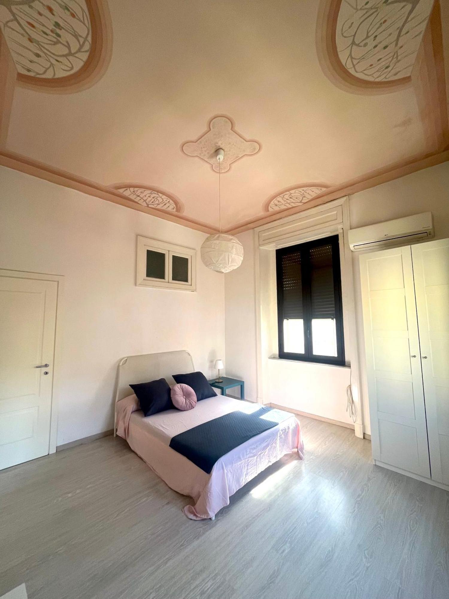 Deodato Guest House Catania Exteriör bild
